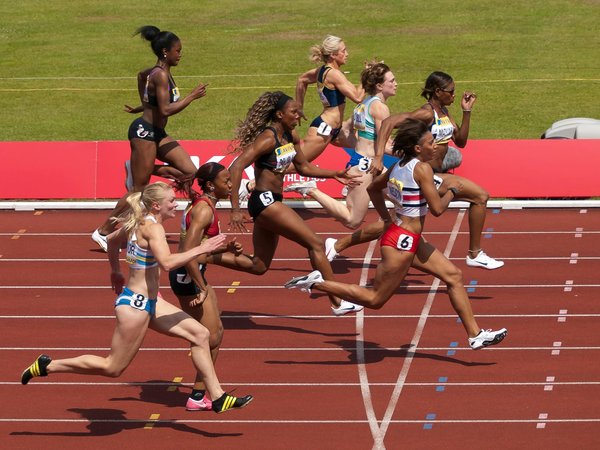 Quels sont les secrets de l'entraînement en altitude pour les coureurs de demi-fond?